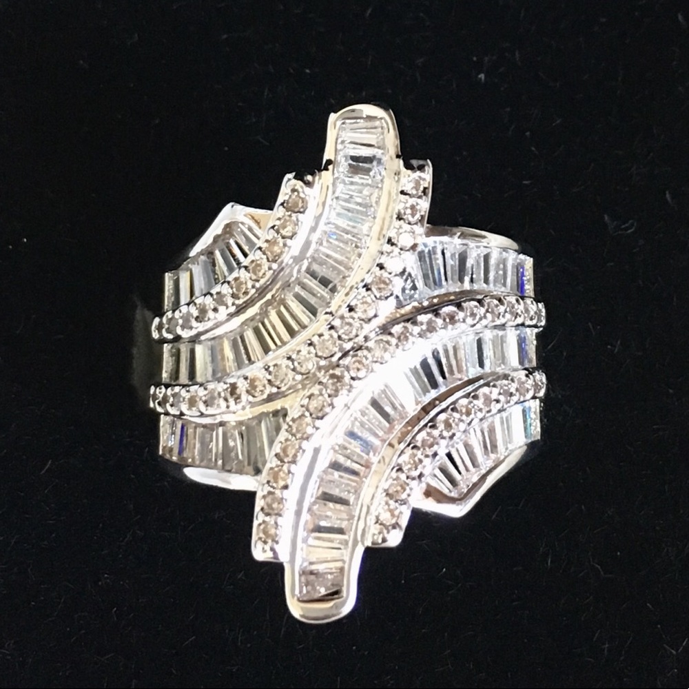 Beautiful Silver Statement Ring - image 7